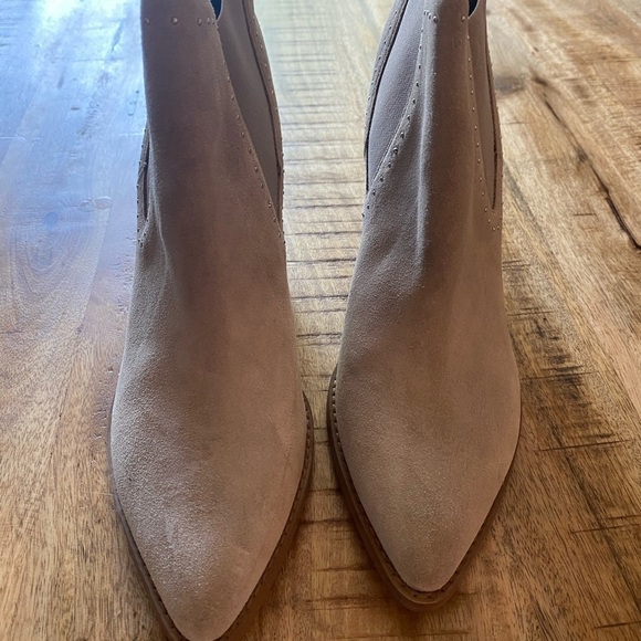 Marc Fisher heeled block heel Chelsea ankle boots NEW NO BOX 9.5 9 1/2 - Picture 7 of 7